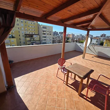 Tona 02 Apartamento *