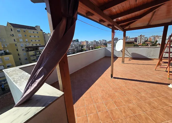 Tona 02 Apartament Tirana